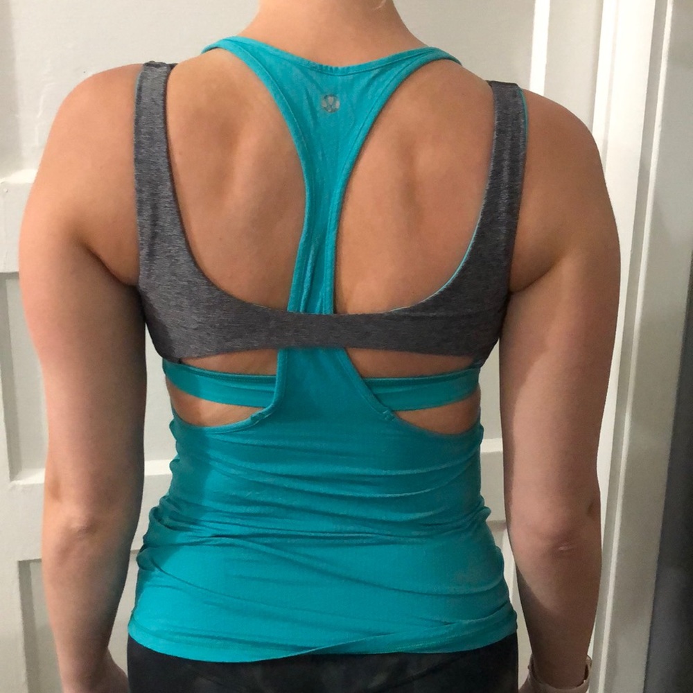 Lululemon gray and blue tank